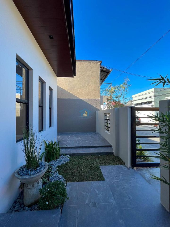 Brand New Bungalow House For Sale photo 2