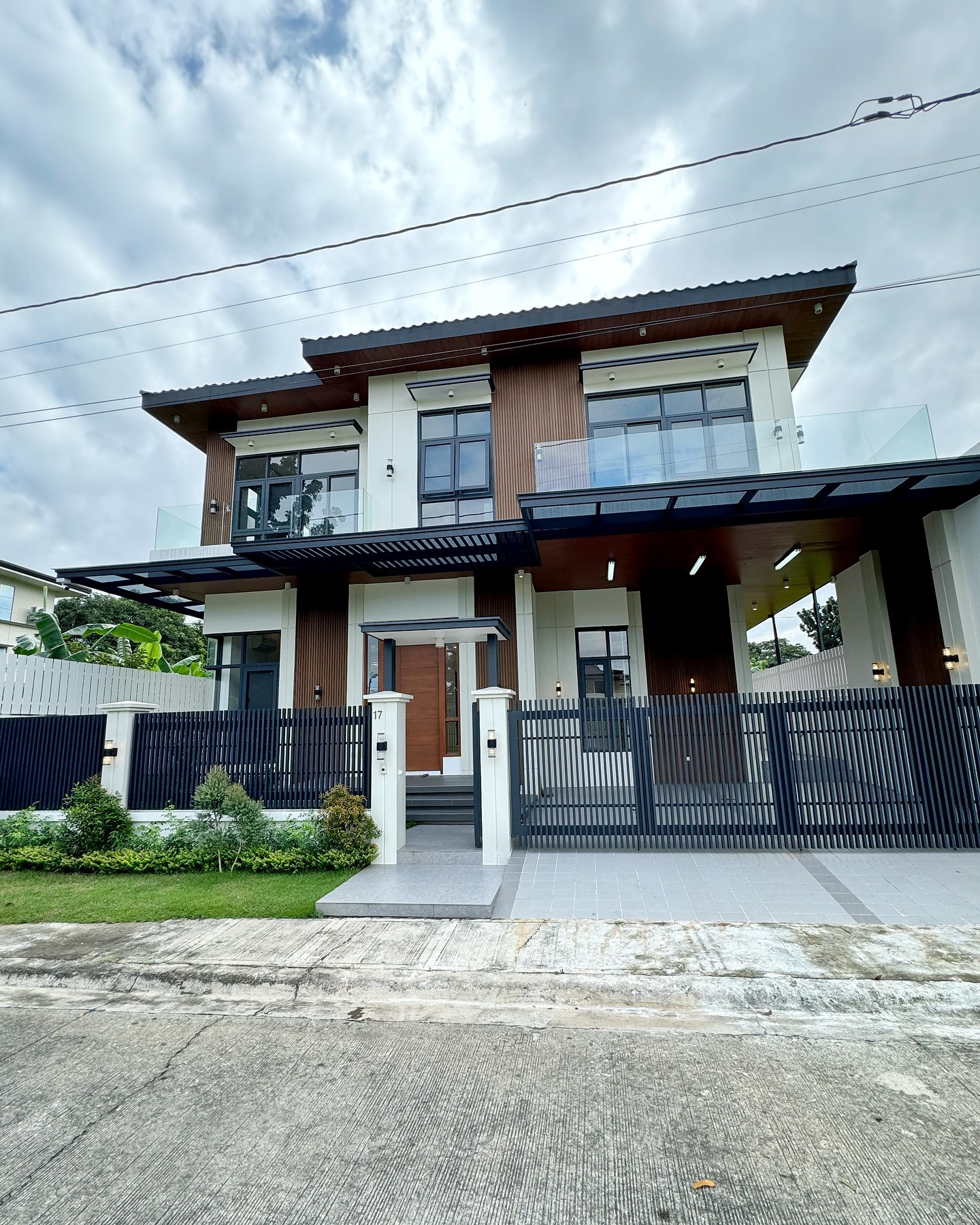 Brand New Modern House for Sale in Neopolitan Fairview Quezon City photo 1