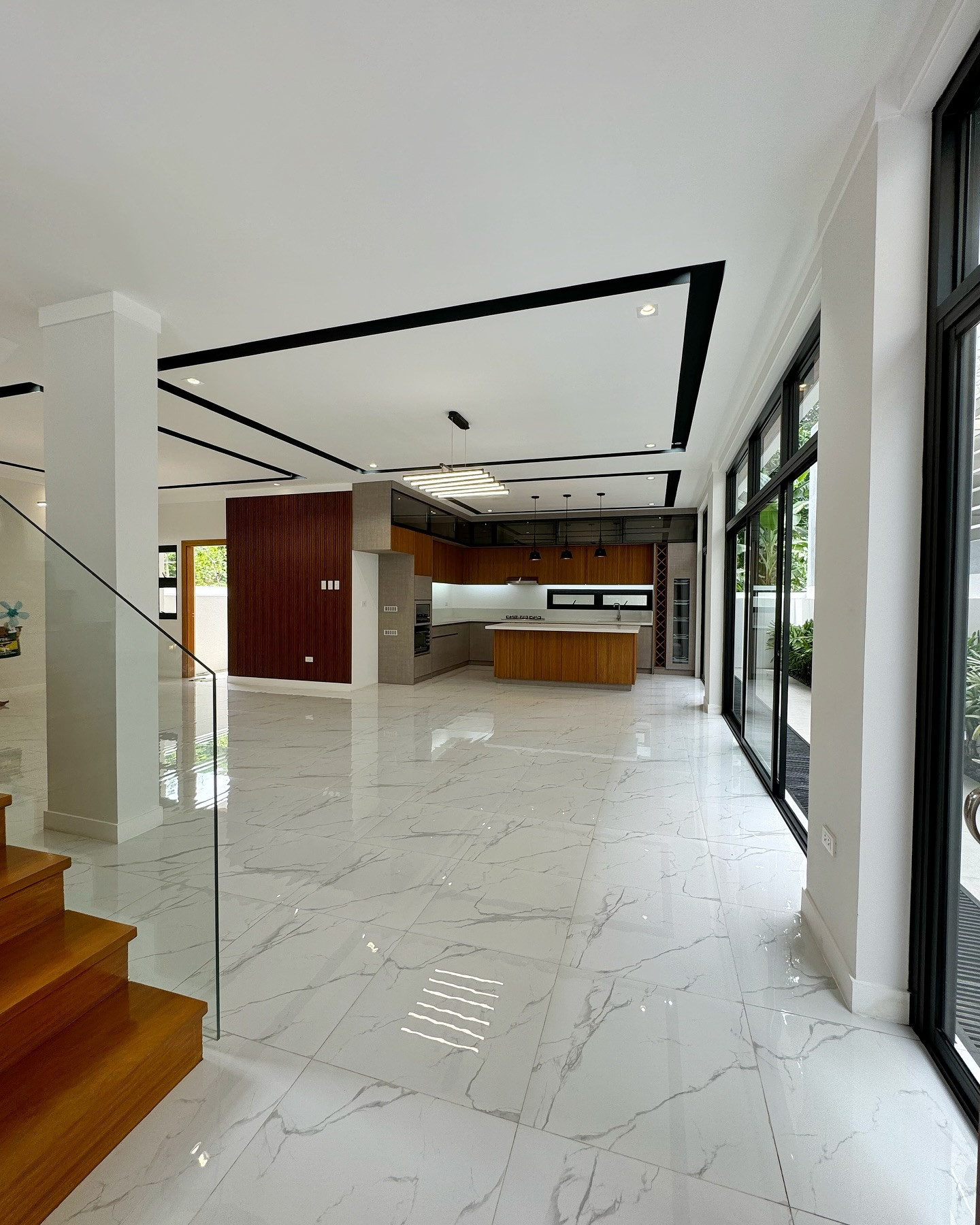 Brand New Modern House for Sale in Filinvest east Marcos Highway Antipolo City photo 2