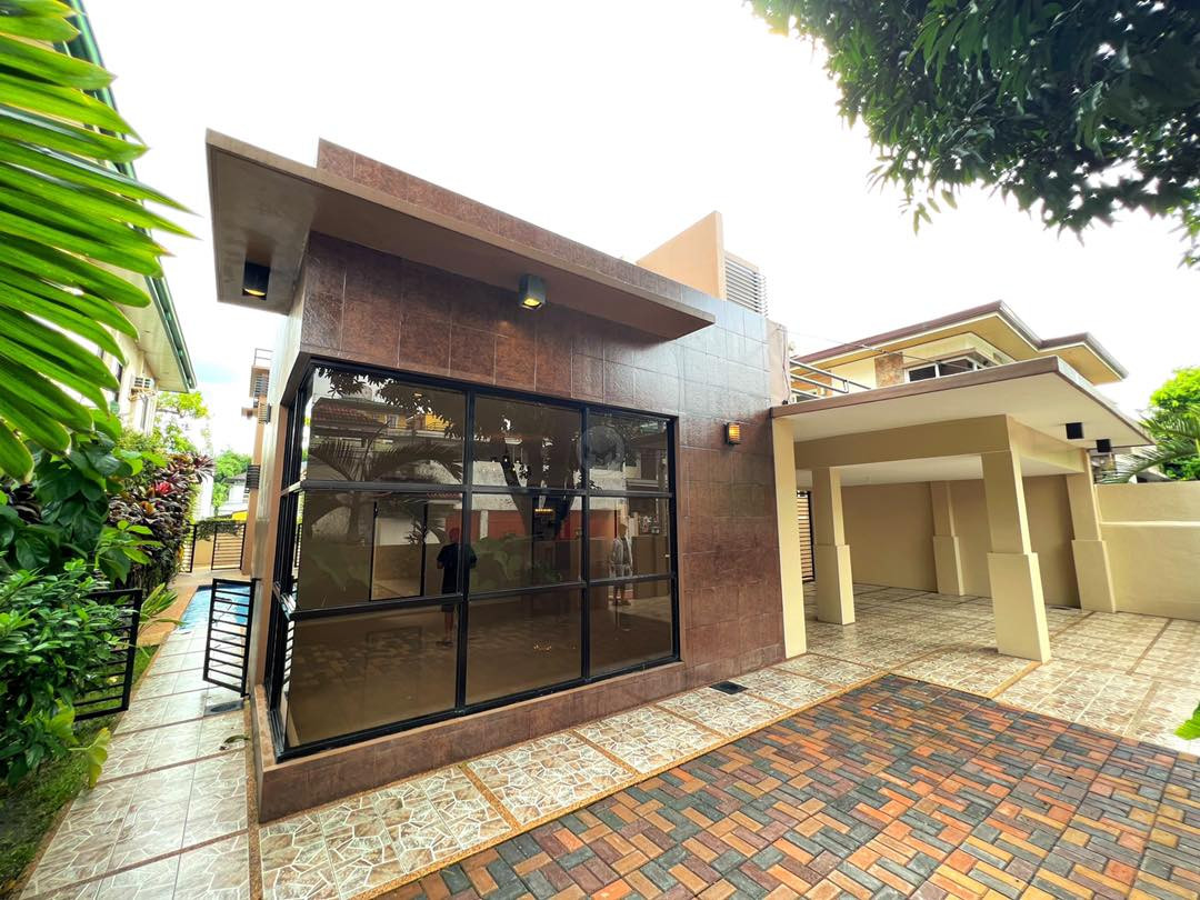 A Pleasant and Spacious House and Lot for Sale in Quezon City photo 1