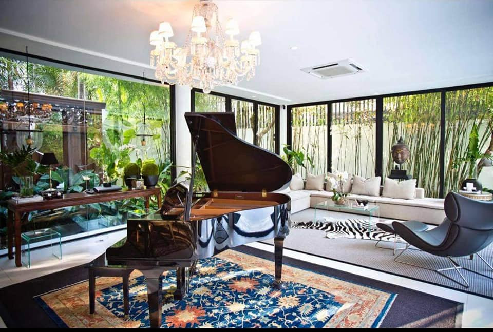 ELEGANT HOUSE FOR SALE IN SAN LORENZO VILLAGE MAKATI CITY photo 5