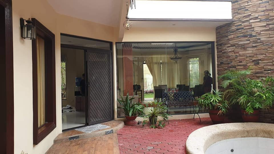 MEDITERRANEAN HOUSE FOR SALE IN GUADALUPE, CEBU CITY photo 3
