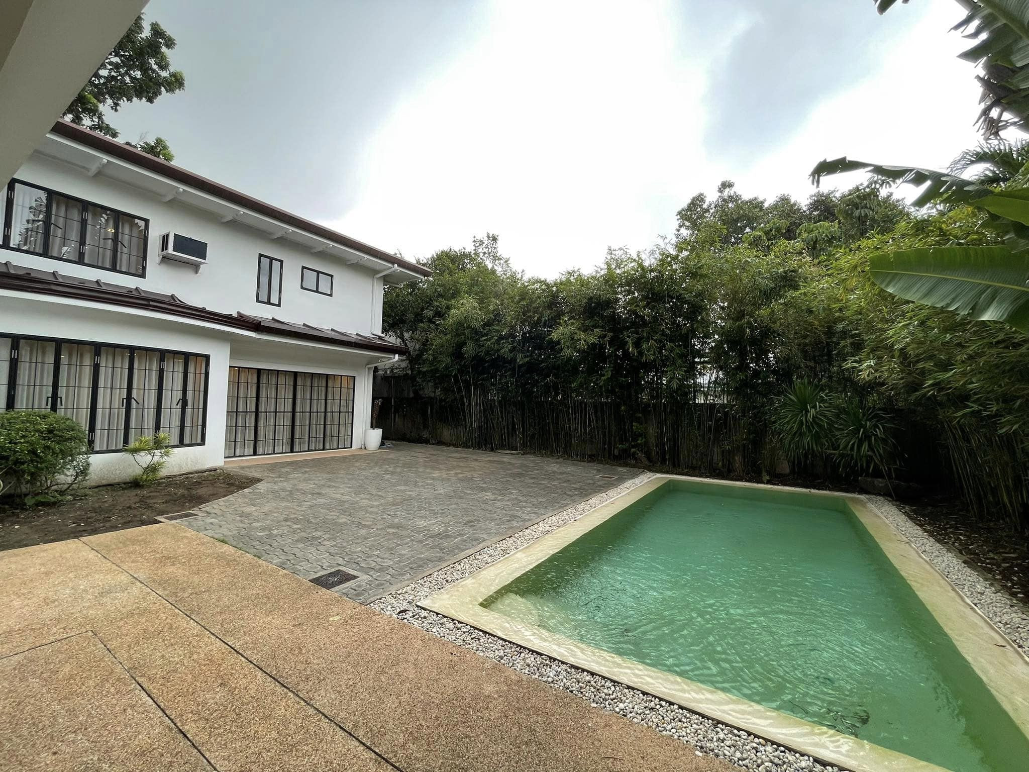 PRIME HOUSE AND LOT photo 1