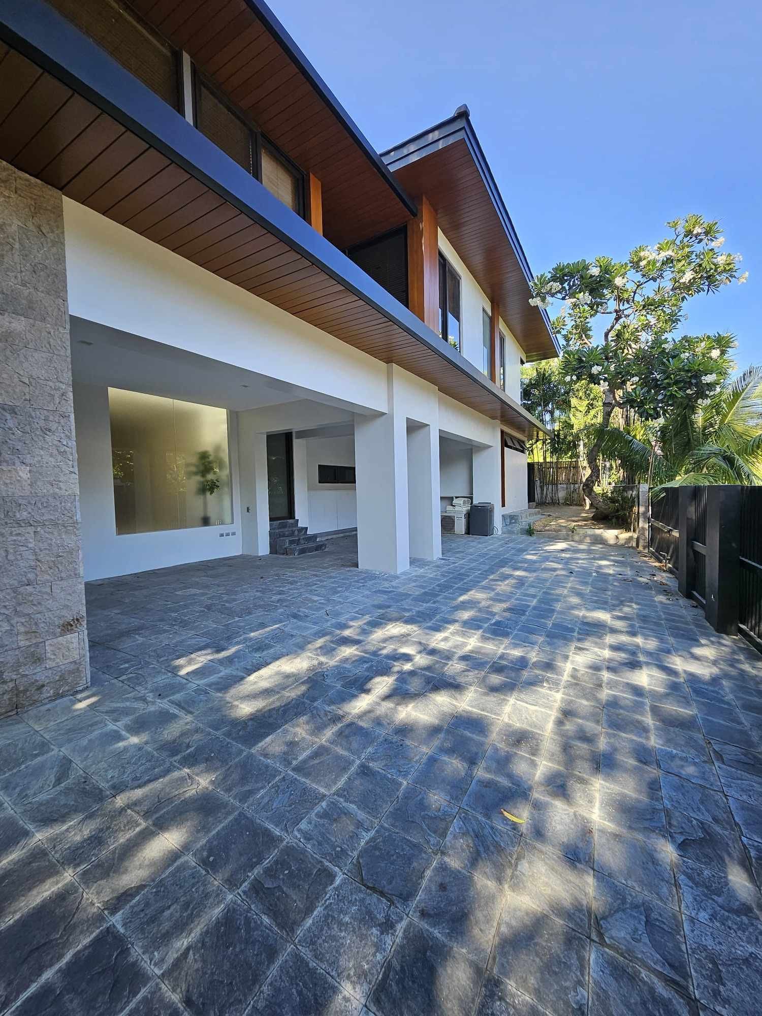 Stately 4 Bedroom House and Lot for Sale in Ayala Alabang Village photo 1