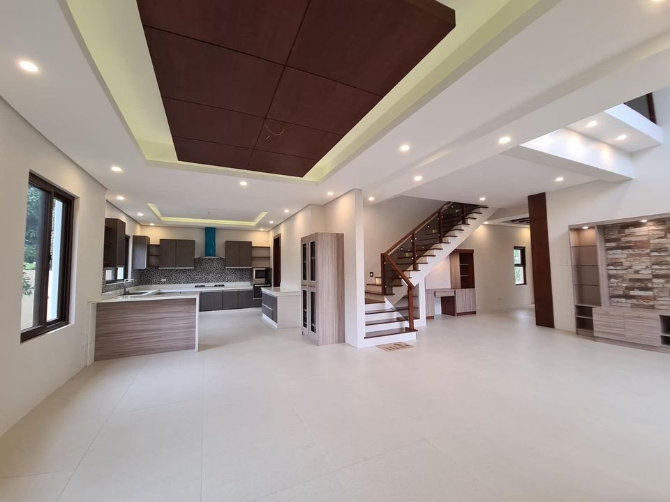 PORTOFINO HEIGHTS BRAND NEW HOUSE FOR SALE photo 3