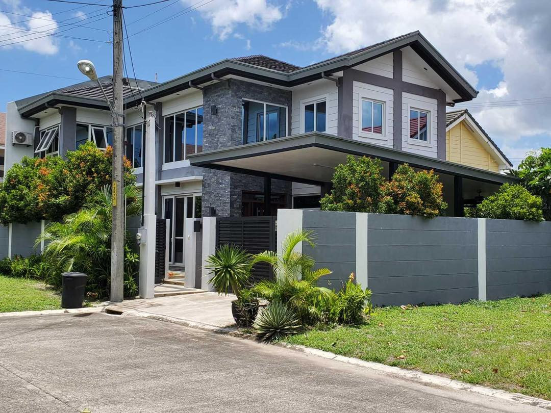 A Gorgeous 3 Bedroom House and Lot for Sale in San Fernando, Pampanga photo 1