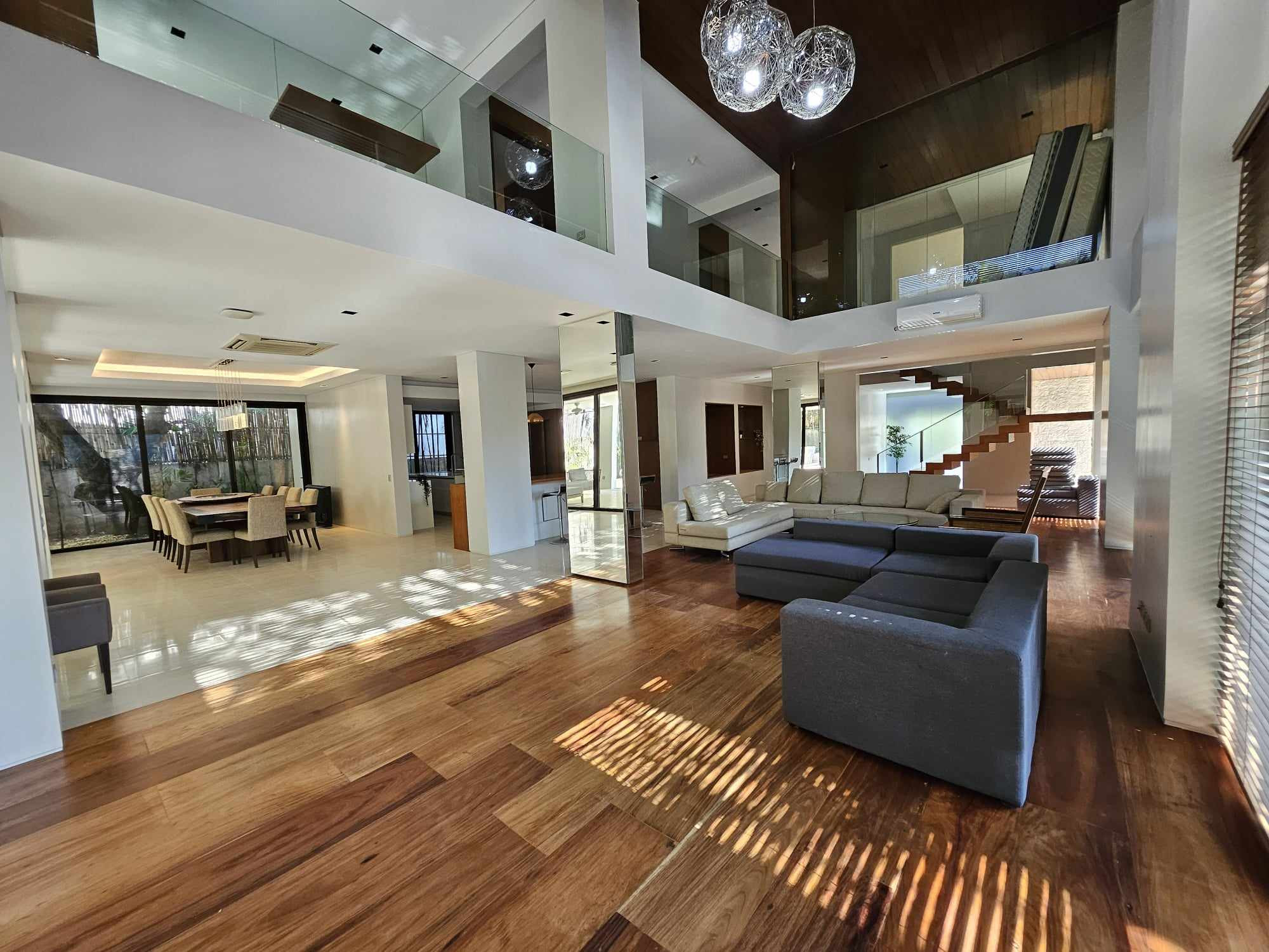 Stately 4 Bedroom House and Lot for Sale in Ayala Alabang Village photo 4