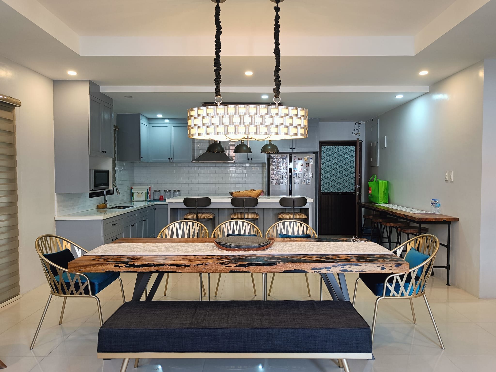 PRE-OWNED GOOD CONDITION FURNISHED LOFT TYPE HOUSE FOR SALE photo 2