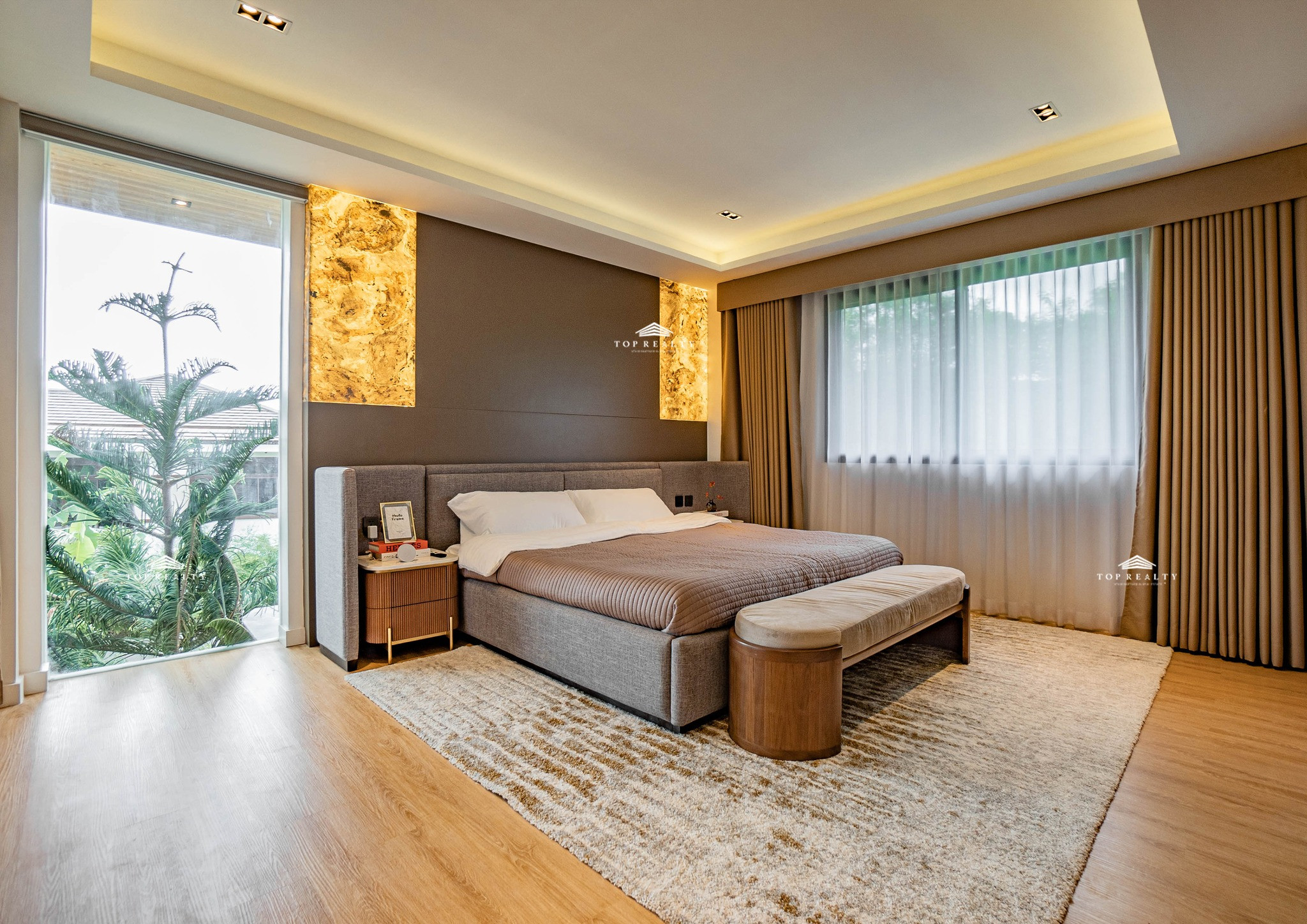 A brand-new, fully furnished house and lot designed for elevated everyday living photo 4