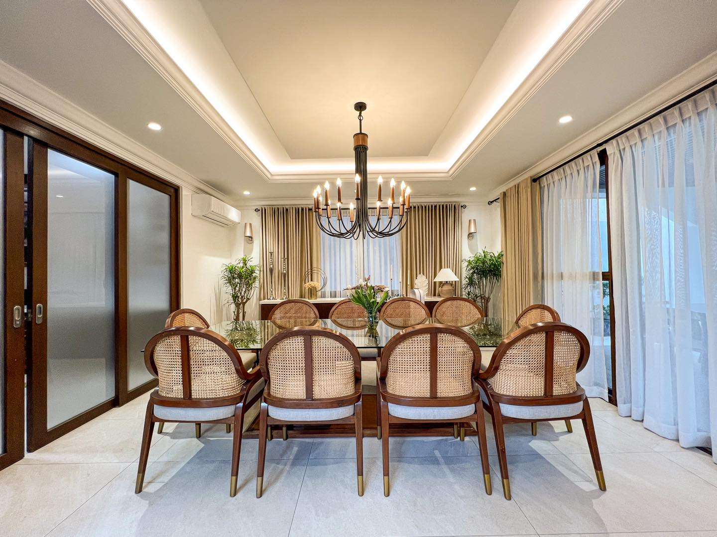 Modern Mediterranean Home for sale in Tierra Pura, Quezon City photo 2