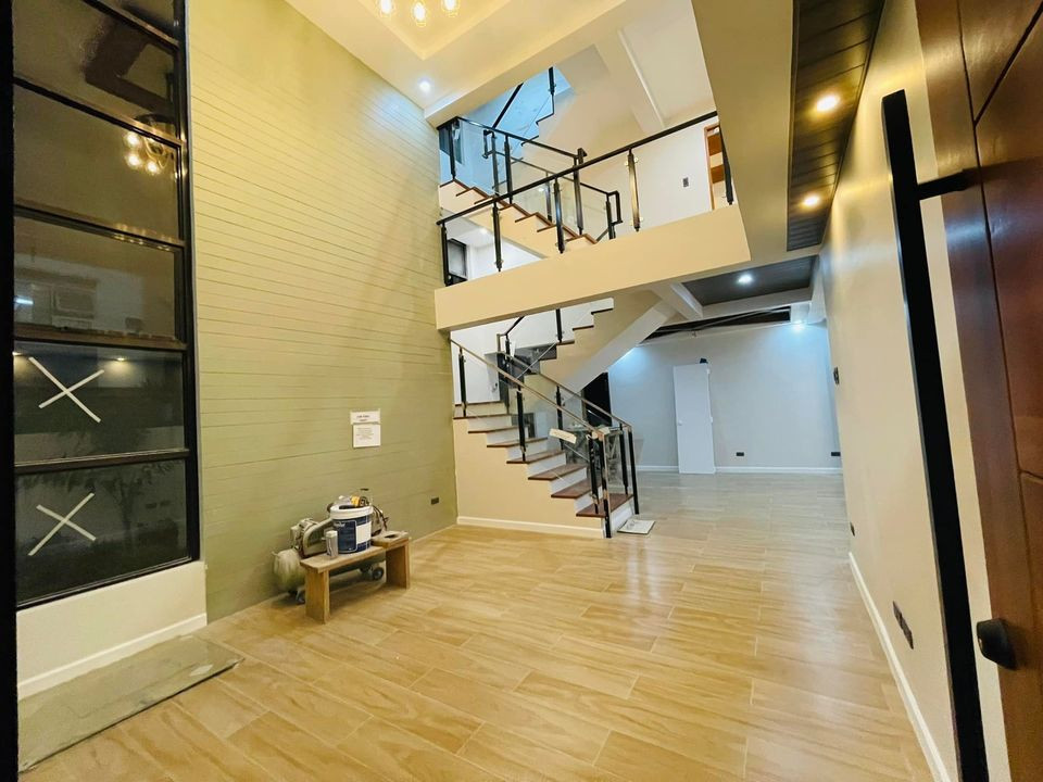 Brandnew 5 Bedroom house For Sale in Greenwoods Exec Village Pasig photo 3