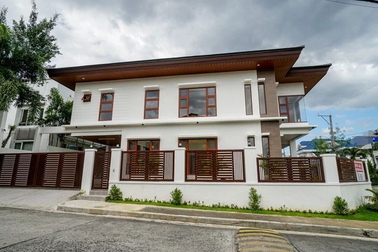 Modern House and Lot for Sale in Vista Real, Quezon City near Ever Commonwealth photo 1