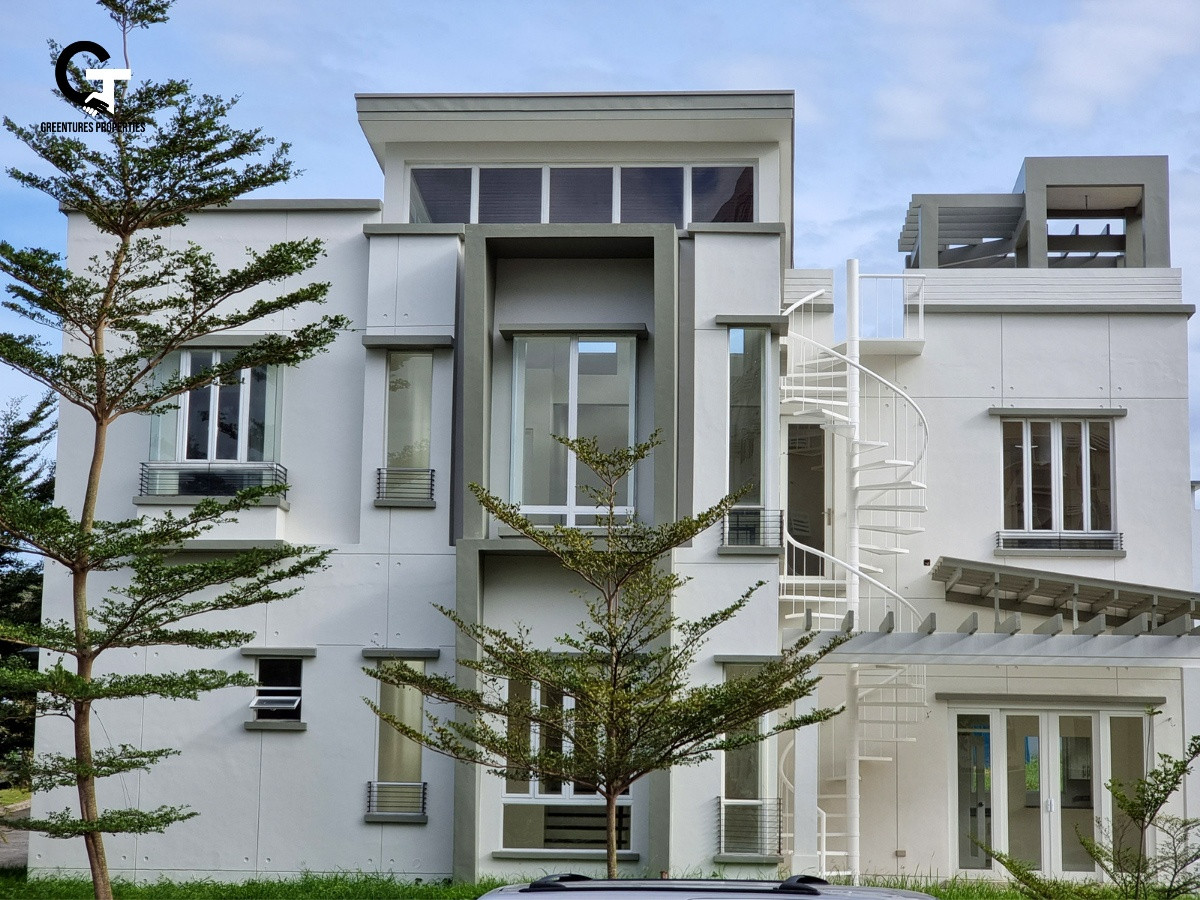 Modern High Ceiling American House and Lot Design with Mt. Makiling Balcony photo 1