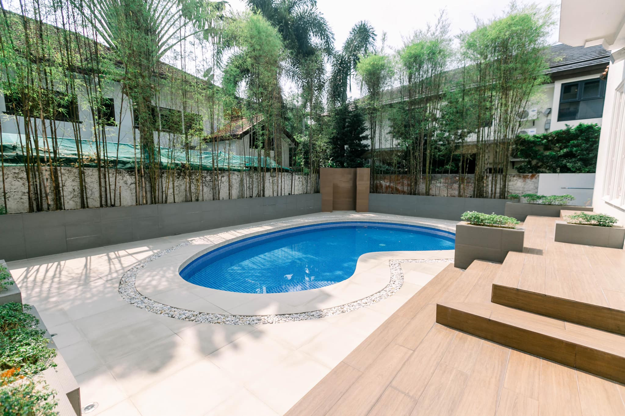 A Timelessly Modern House and Lot for Sale in Loyola Grand Villas, QC photo 3