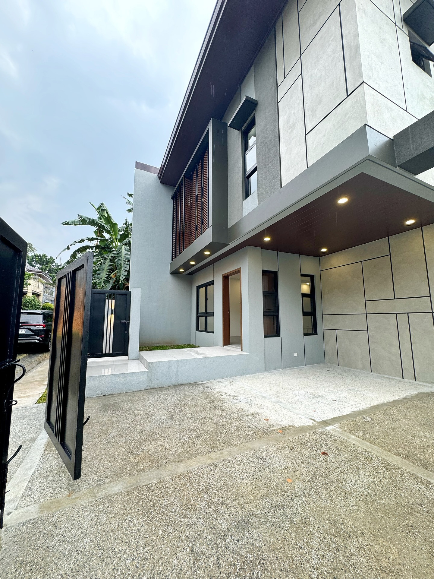 Brand New Modern House for Sale in Filinvest Quezon City photo 2