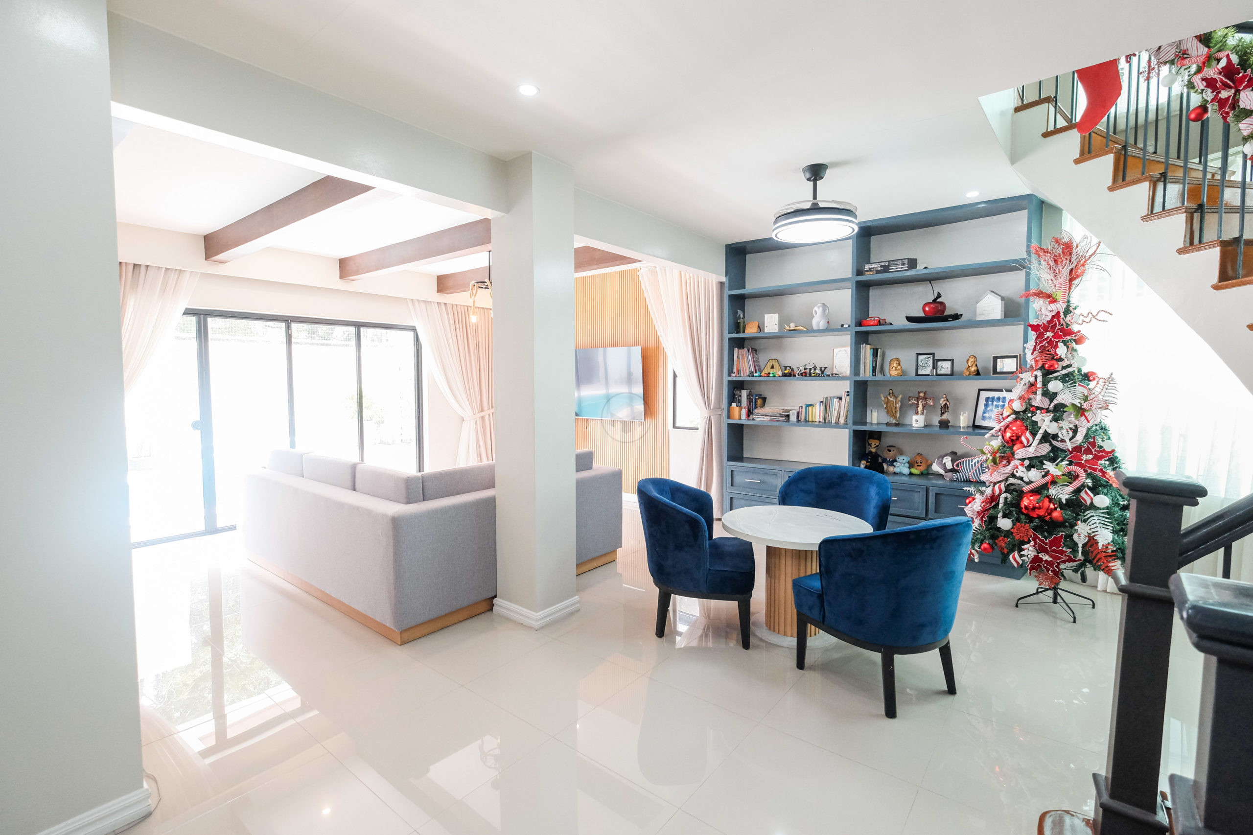 Inviting 5-Bedroom House and Lot for Sale photo 3