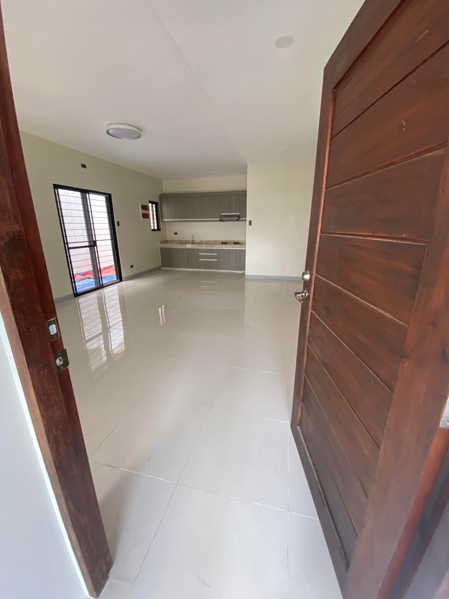 BRAND NEW HOUSE AND LOT FOR SALE photo 3