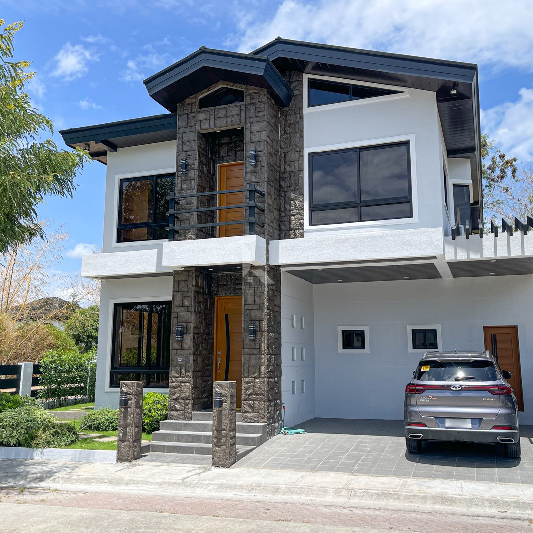 Captivating Modern Contemporary House and Lot For Sale photo 1