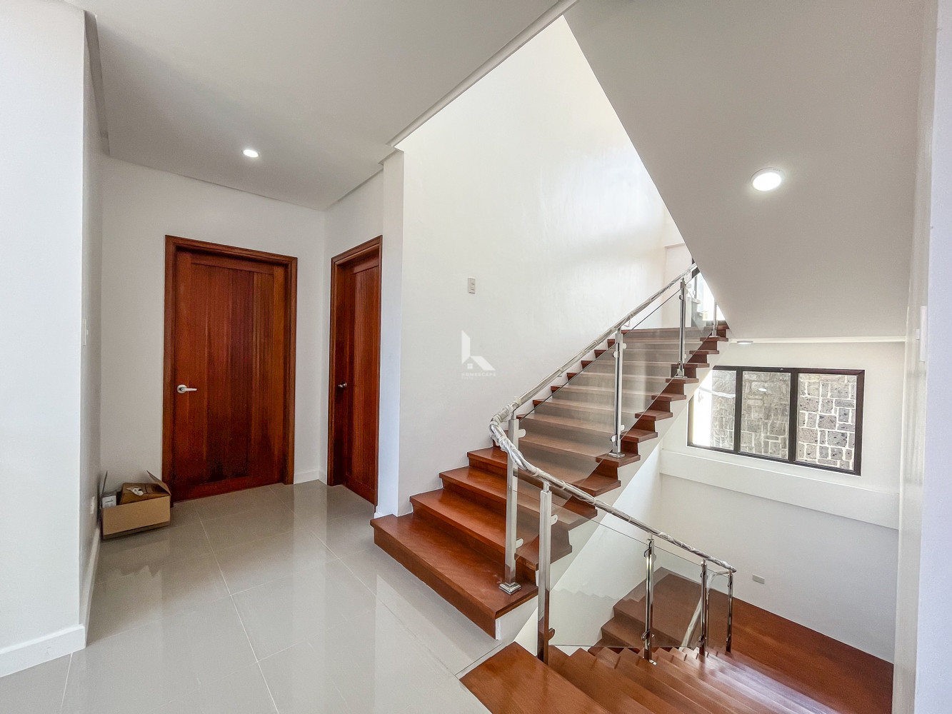 3 Storey Modern House and Lot for Sale in Filinvest 2 Subdivision photo 5