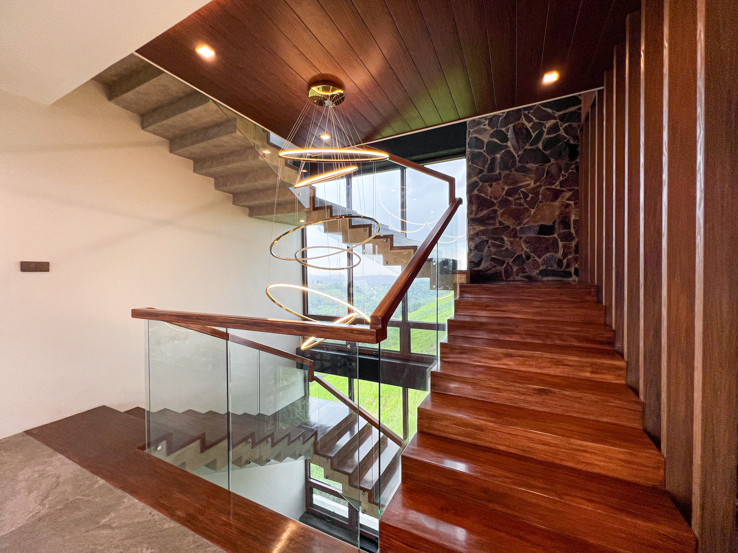 Gorgeous Modern Contemporary House and Lot For Sale photo 5