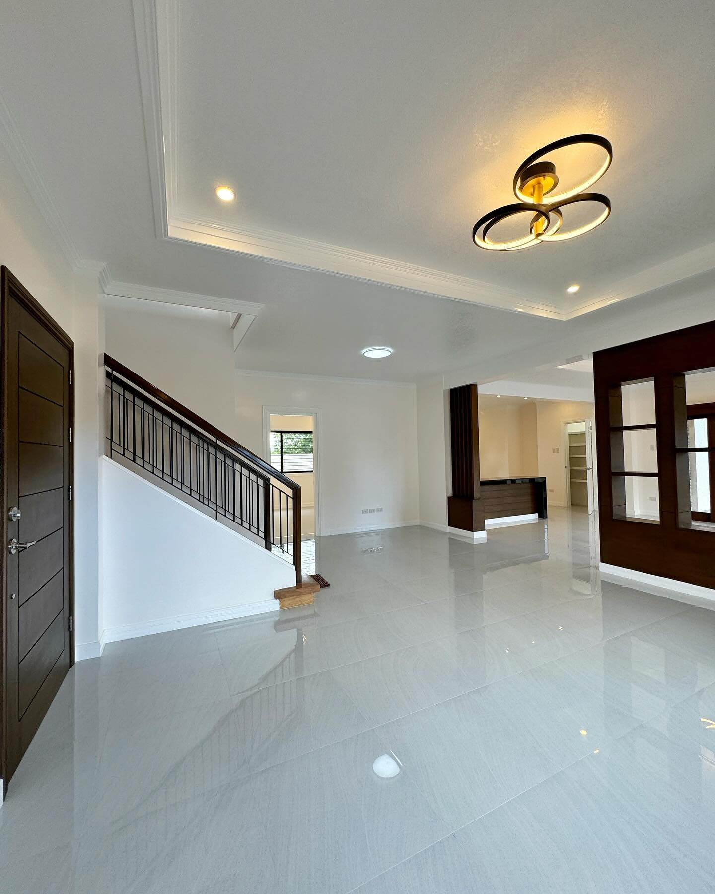 Brand New Contemporary House in Havila Taytay photo 4