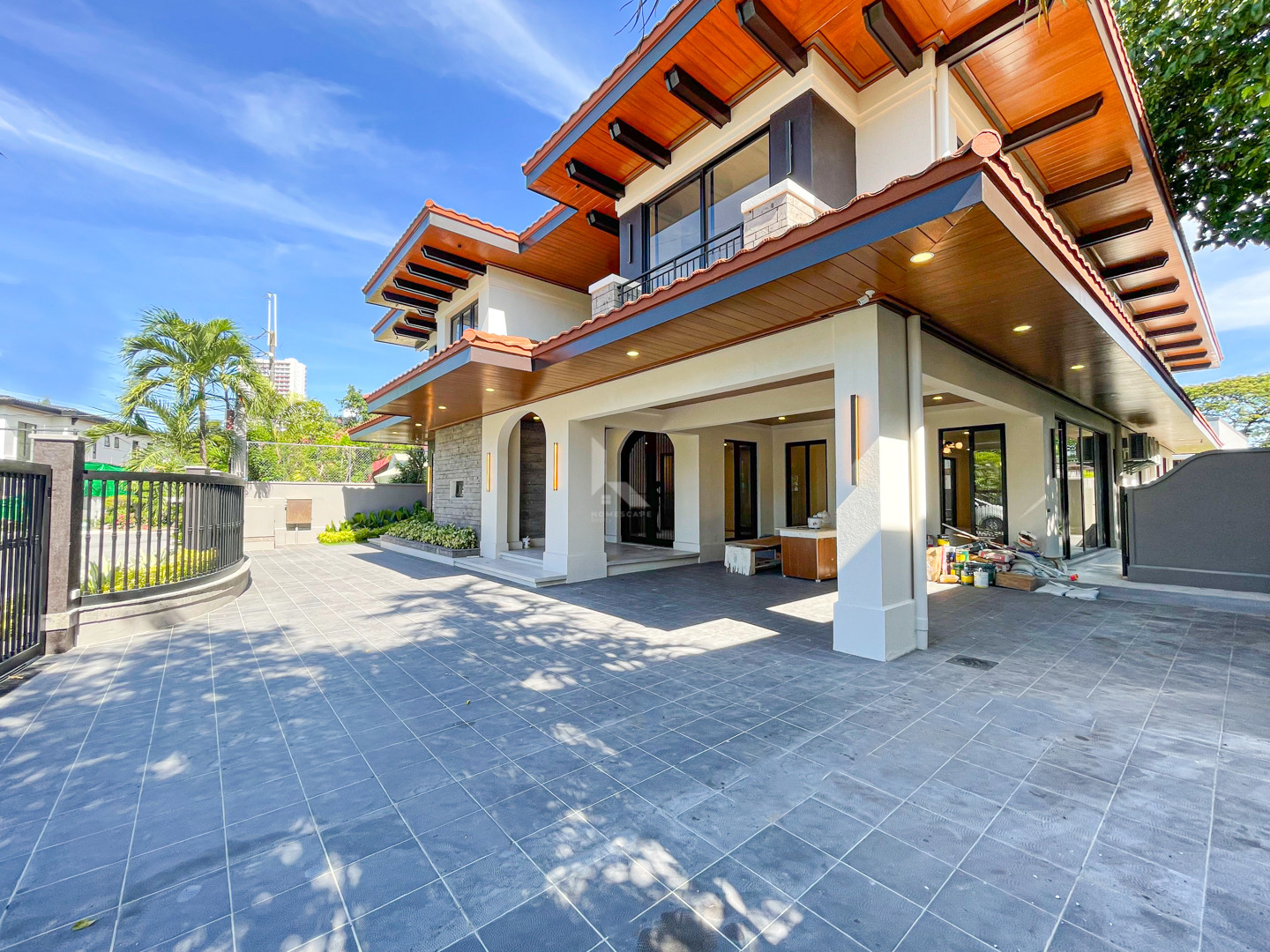 Impressive Modern Contemporary House and Lot For Sale in Ayala Alabang Village photo 3