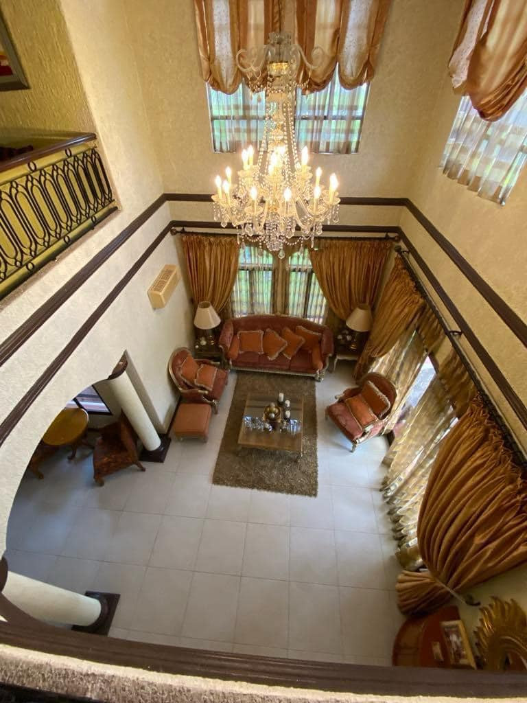 An Elegant 5 Bedroom House and Lot for Sale in Portofino South photo 4