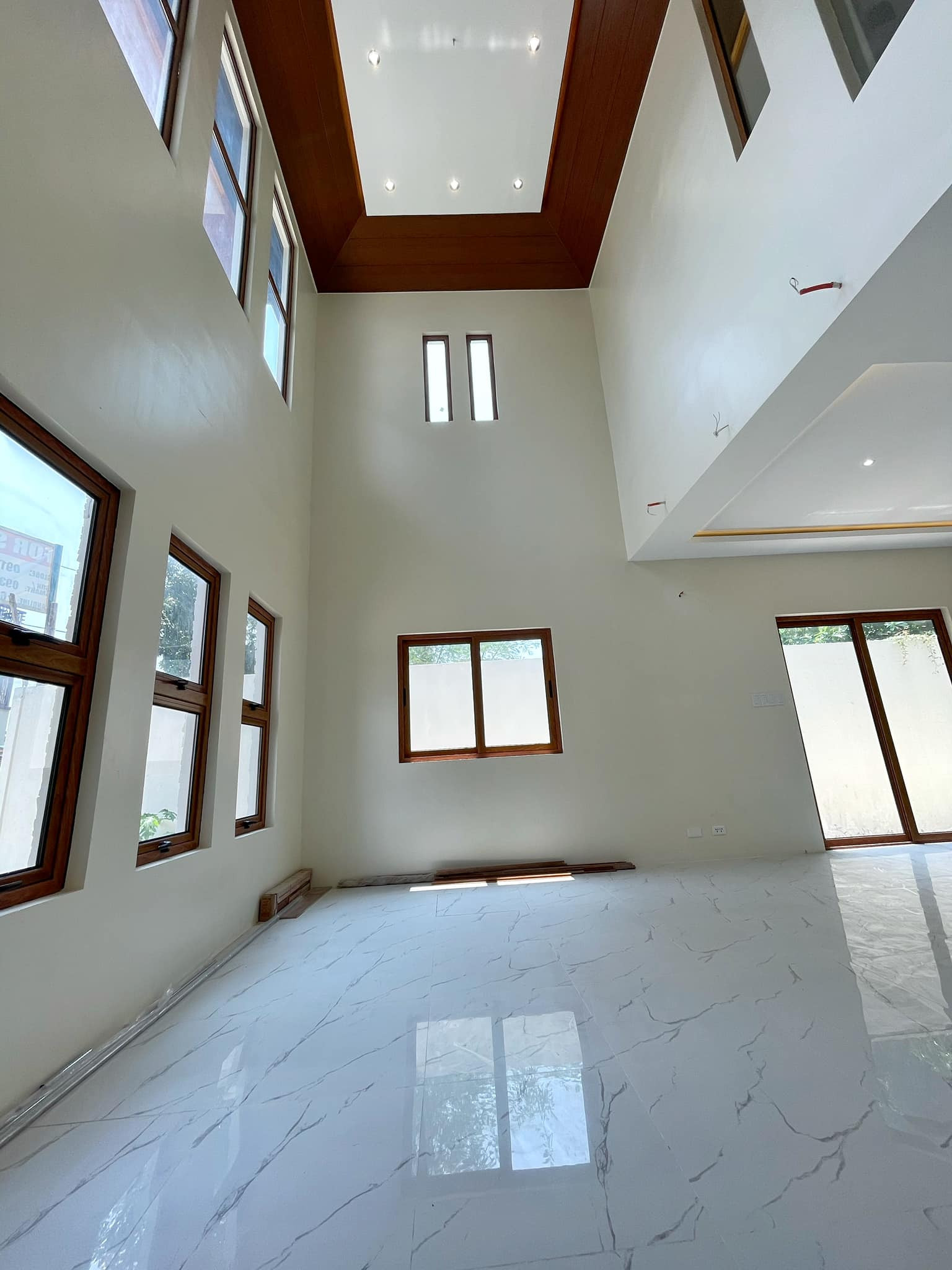 Brand New Modern House for Sale in Tandang Sora, Mindanao Ave. Quezon City photo 4