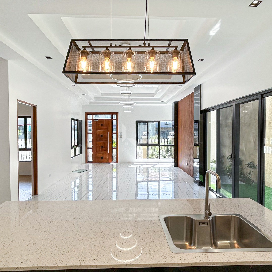Superb Modern Contemporary Home For Sale in Filinvest East Homes, Cainta Rizal photo 3