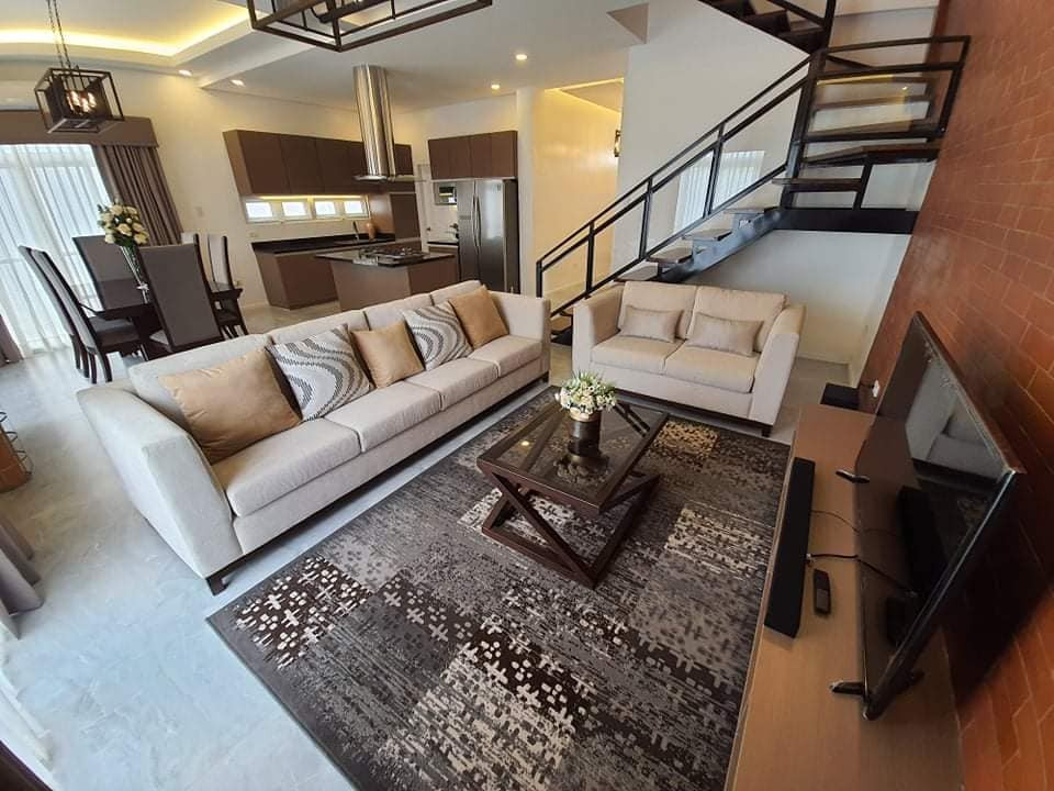 This Modern Design House is up for Sale in Angeles City, Pampanga photo 1