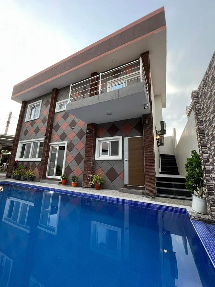 FOR SALE NEWLY BUILT POOL VILLA TYPE HOUSE IN ANGELES CITY NEAR CLARK photo 1