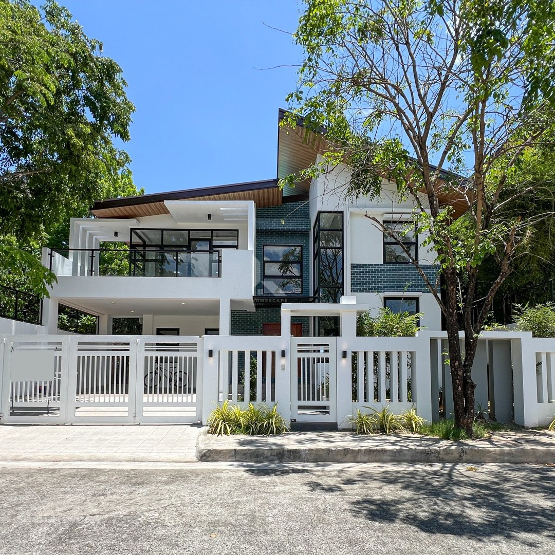 Picturesque Modern Tropical House and Lot For Sale in Vista Real Classica, Quezo photo 1