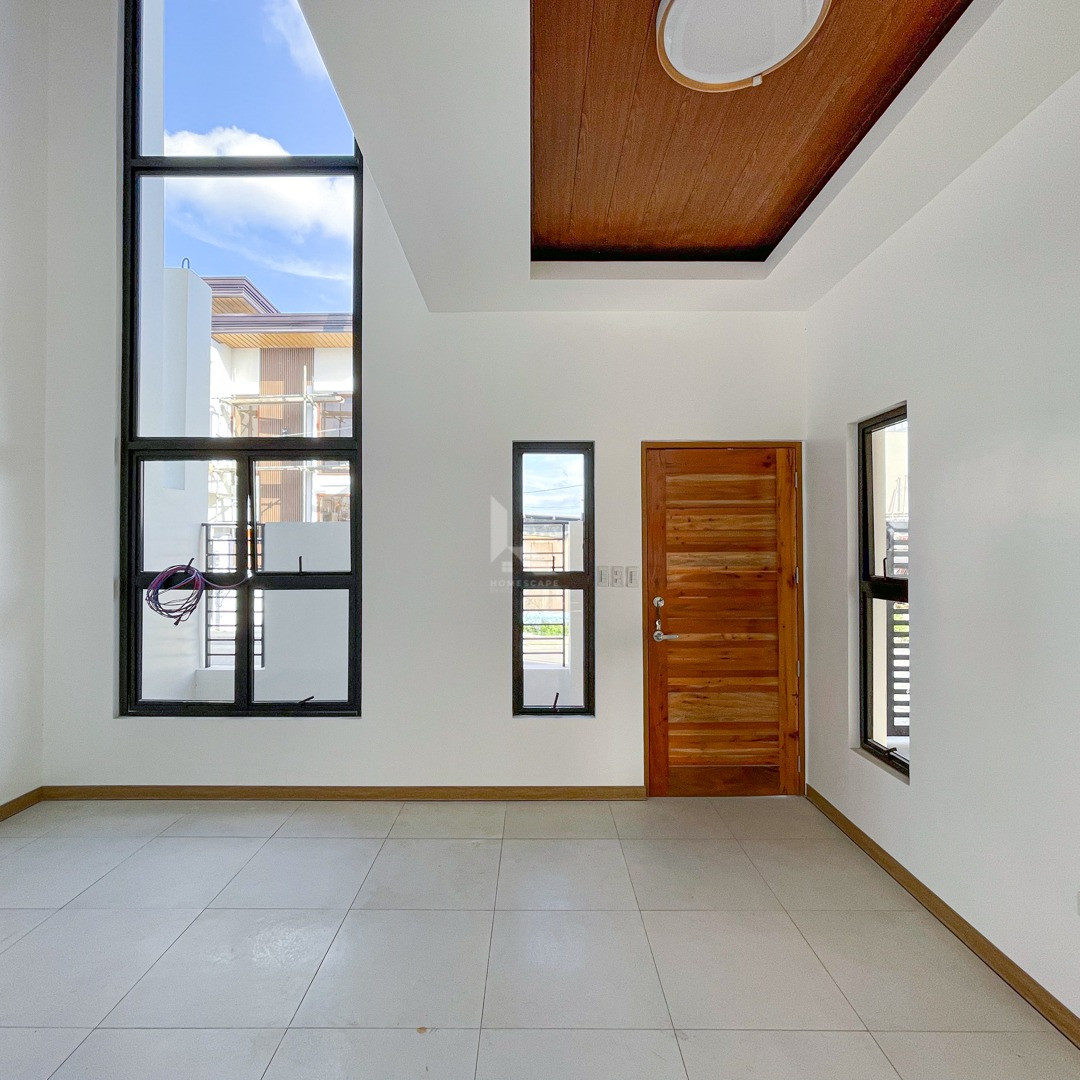 Gorgeous Modern Contemporary House and Lot photo 3