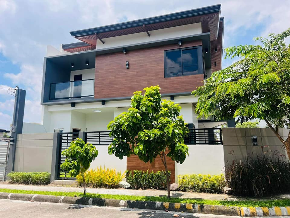Modern Two Storey House and Lot in Pampanga photo 2