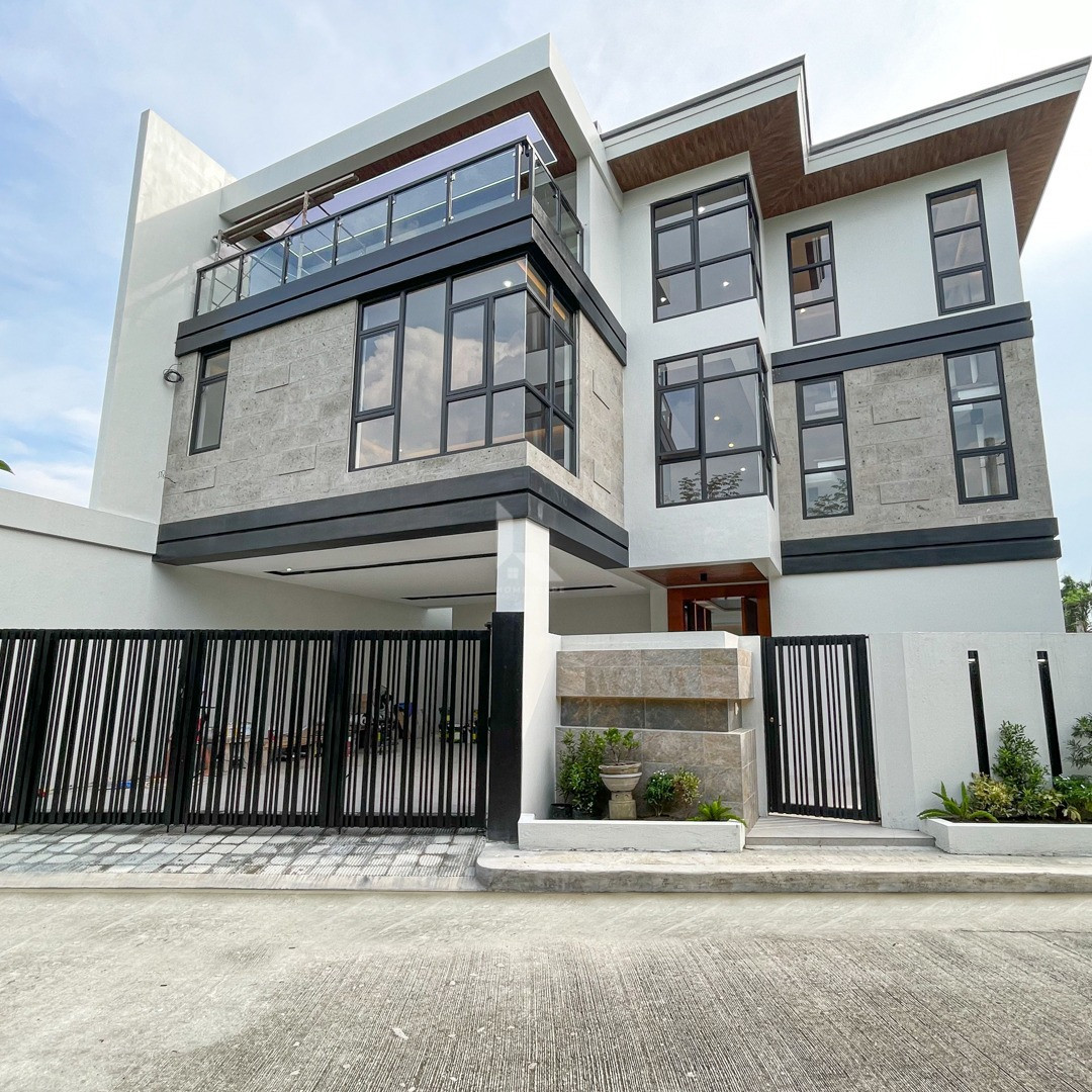 Stunning Brand New Corner House and Lot with Swimming Pool photo 1