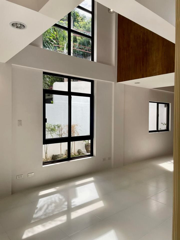4-Bedroom House and Lot photo 2