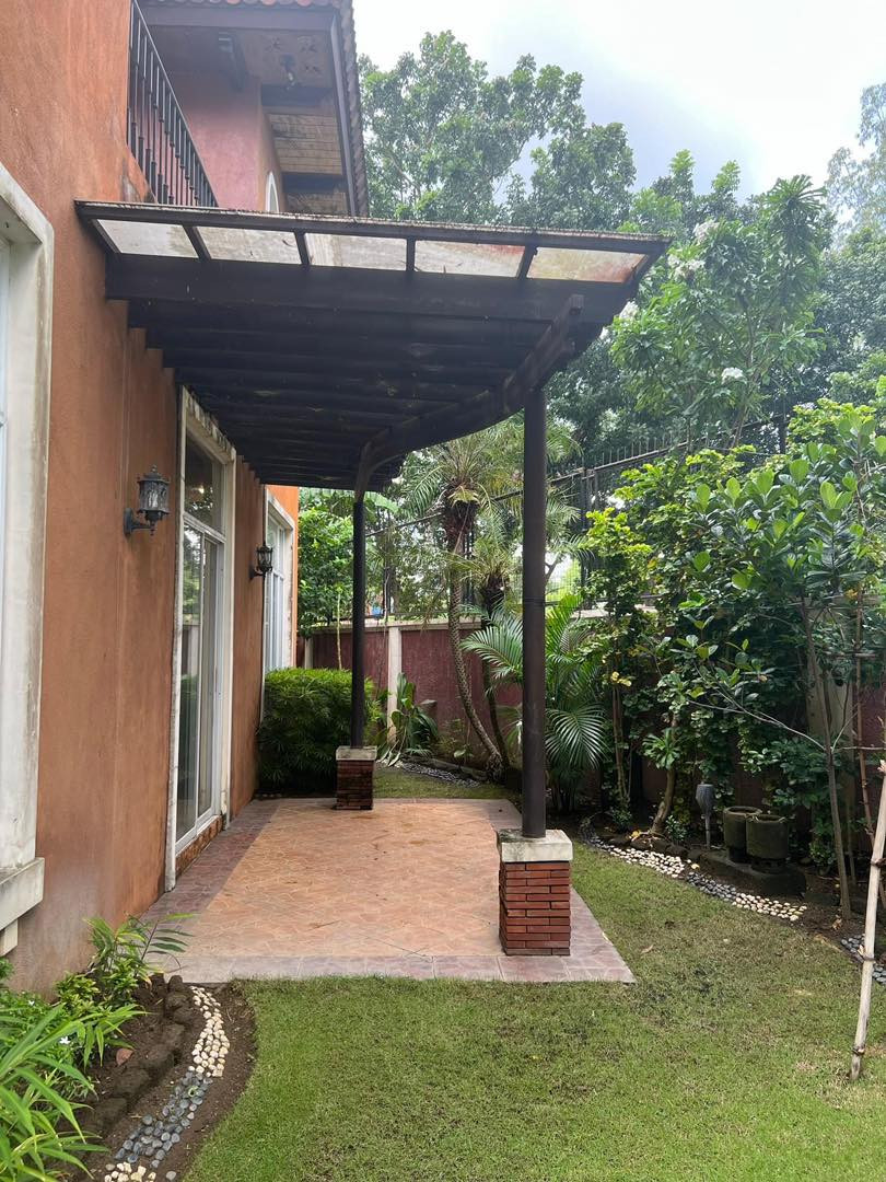 Marvelous House and Lot for Sale photo 2
