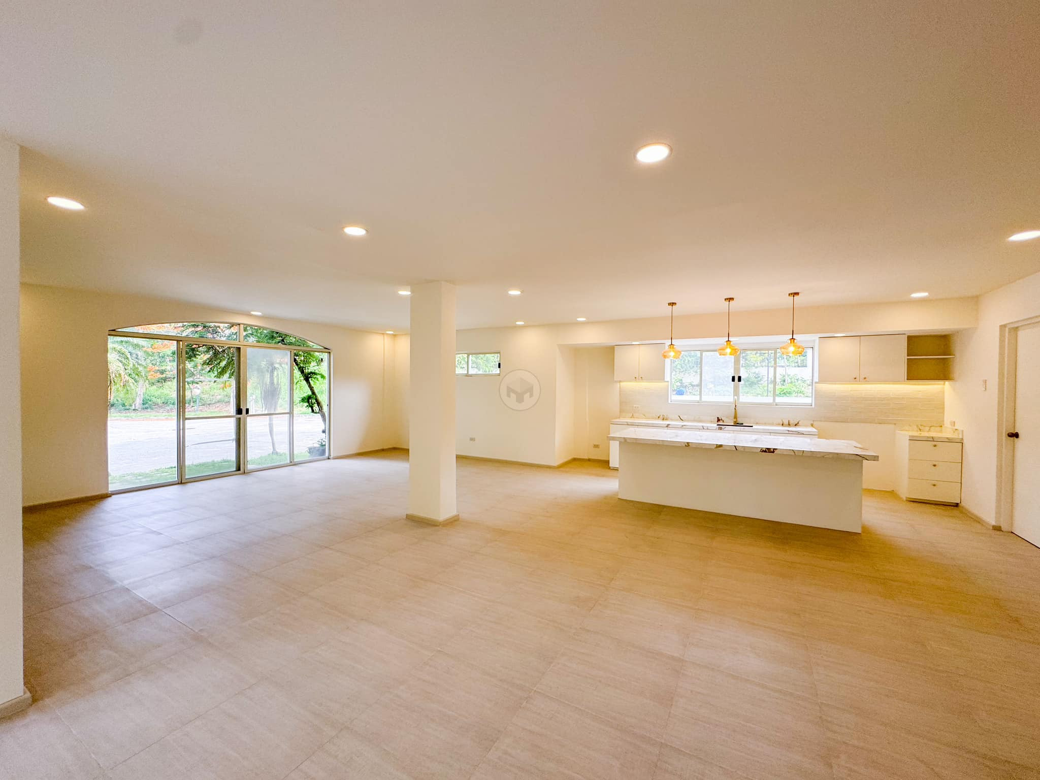 A Stellar 5 Bedroom House and Lot for Sale in San Pedro, Laguna photo 4