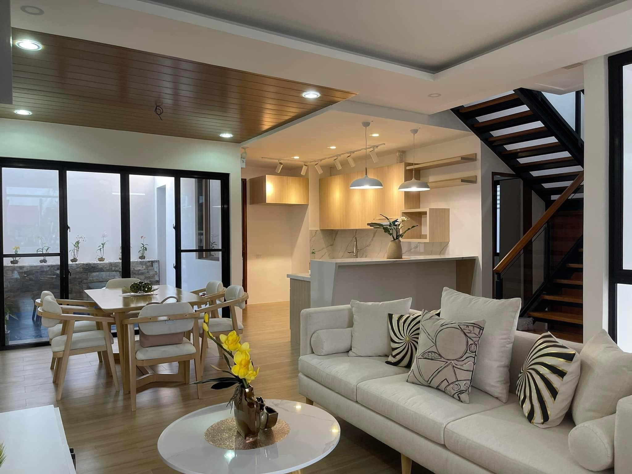 FOR SALE BRAND NEW TWO STOREY-MODERN SCANDINAVIAN HOUSE WITH POOL photo 1