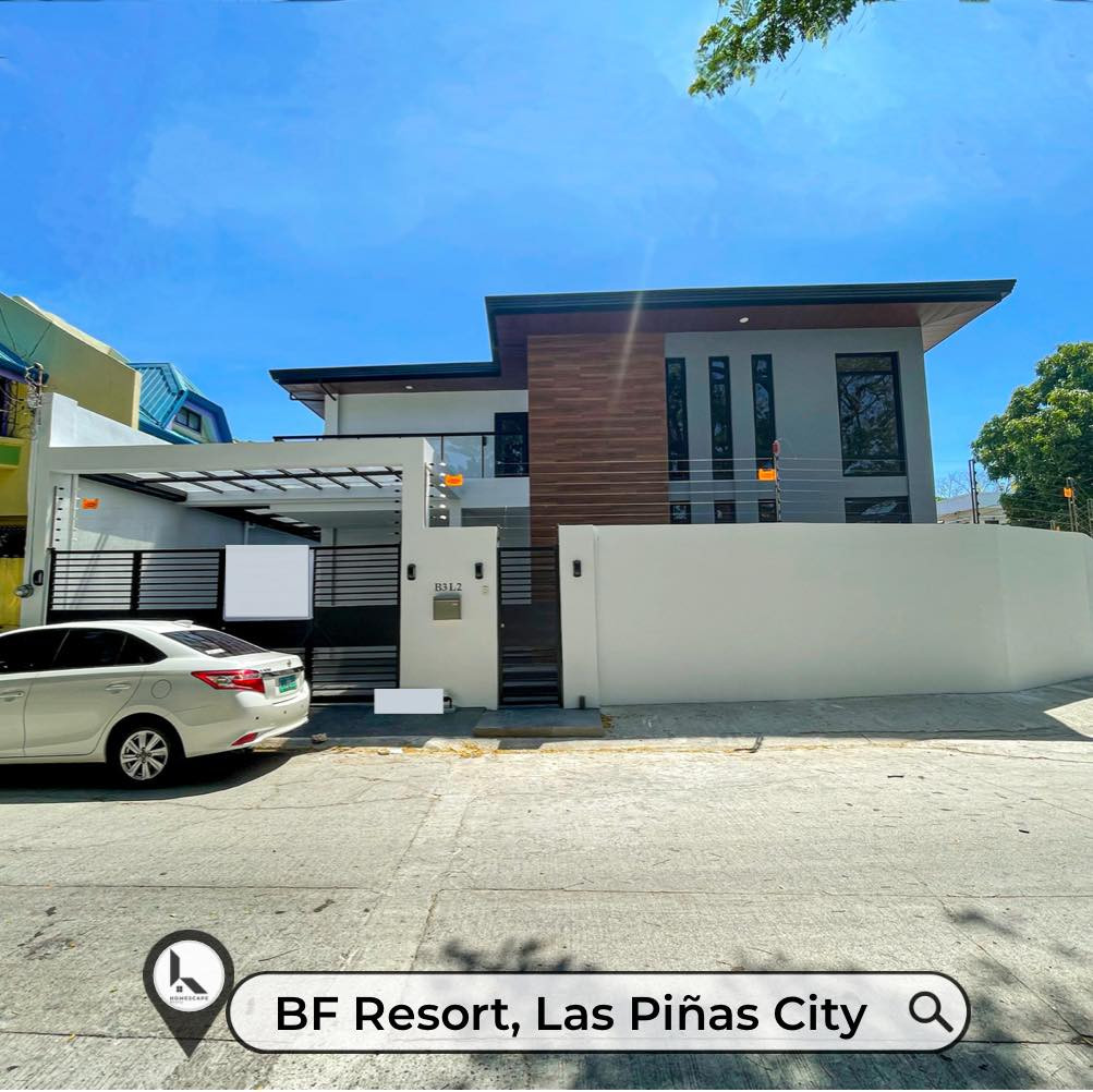 Corner Modern Tropical Home for sale in BF Resort Village, Las Piñas City photo 1