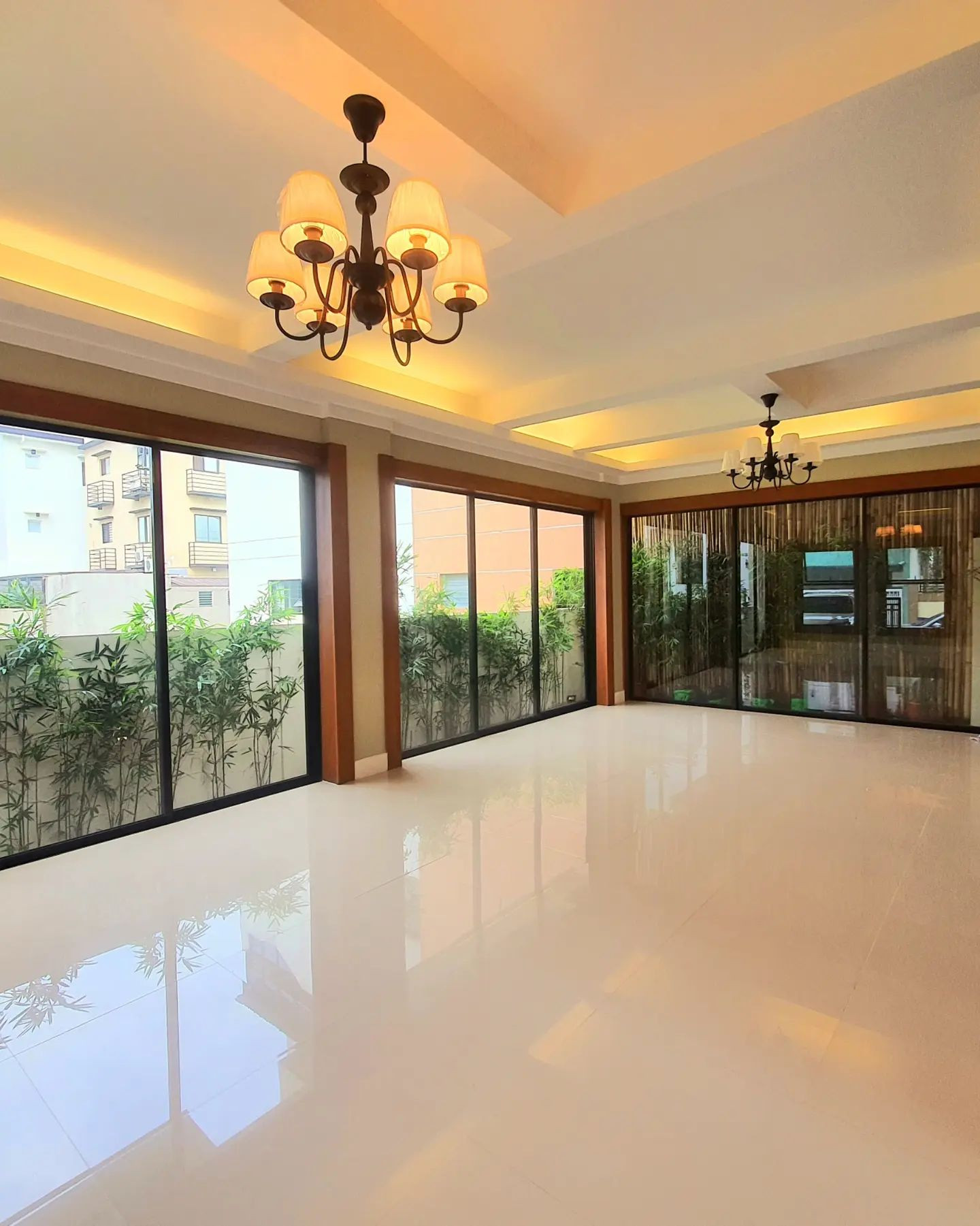 Brand New Elegant House and lot with great finishing photo 2