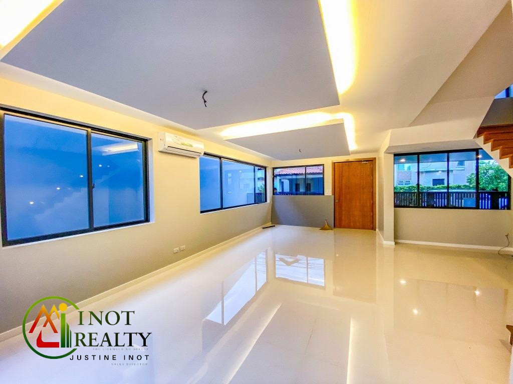 Ultramodern Single Detached House and Lot For Sale photo 2