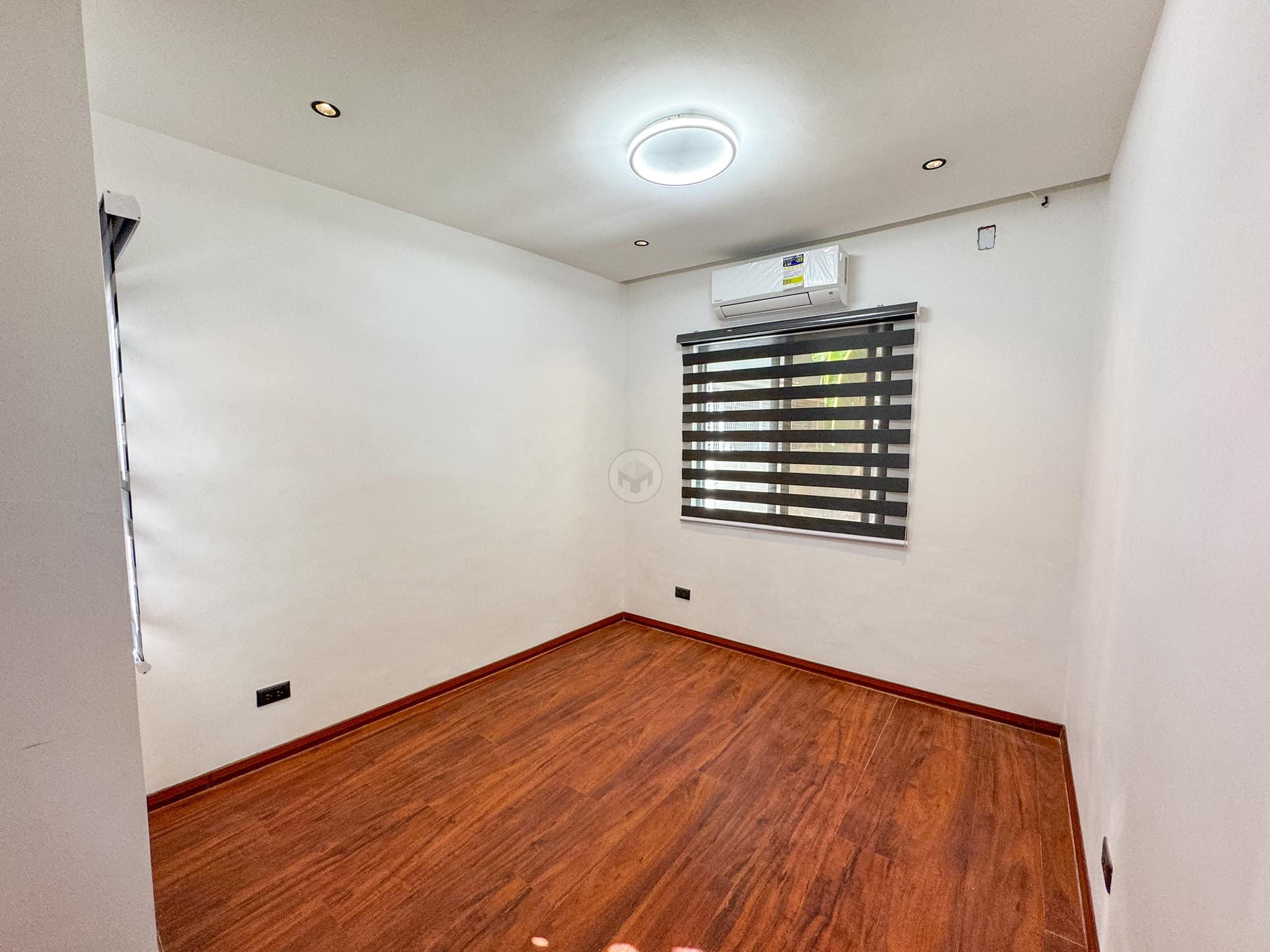 Astounding 4 Bedroom House and Lot for Sale in Kingsville Royale, Antipolo photo 4