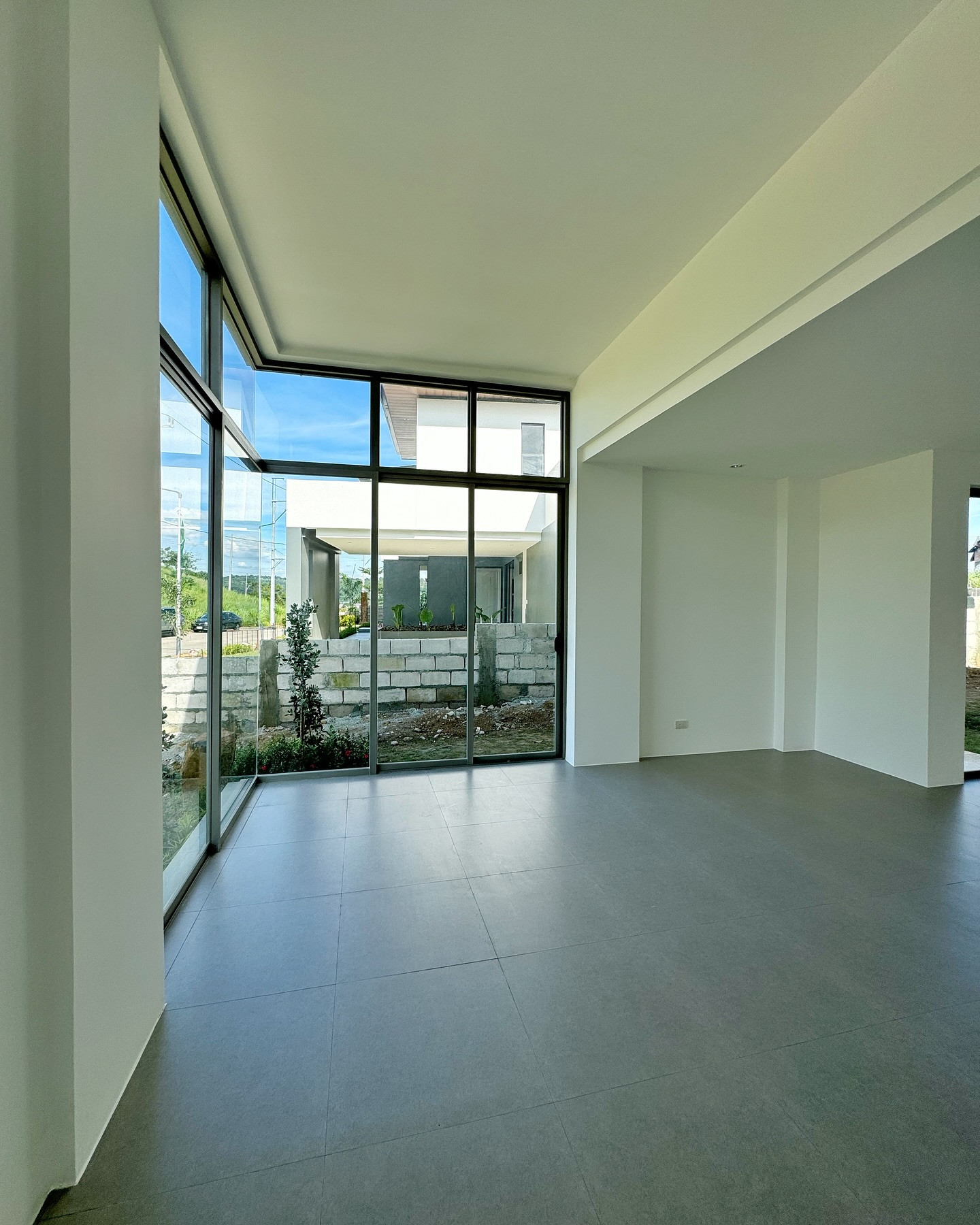 Brand New Modern House and Lot for Sale in The Perch photo 5