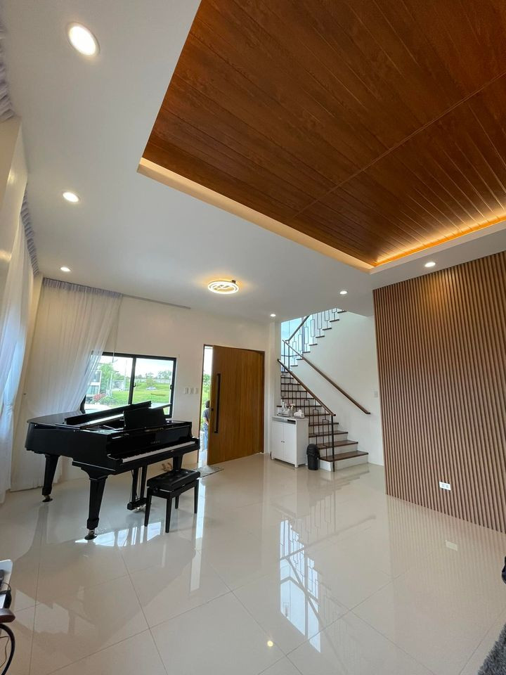 House and Lot in Venare Nuvali (Ayala Land) for Sale photo 2