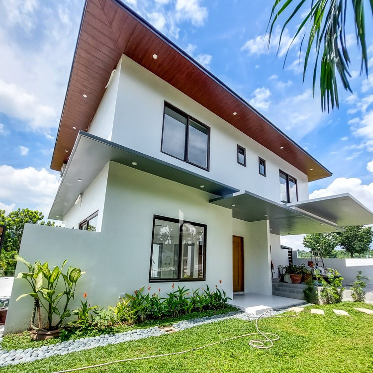 Brand New 2 Storey House and Lot for Sale in Southwoods Residential Estate photo 2