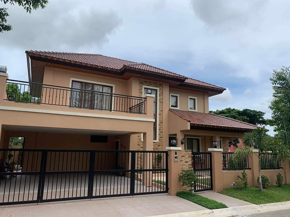 PORTOFINO HEIGHTS LUXURY HOME photo 1