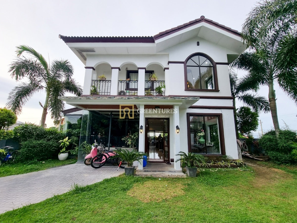 Elegant Mediterranean High Ceiling House and Lot photo 1