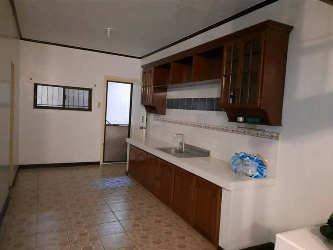 Bungalow House For Sale near Clark photo 5