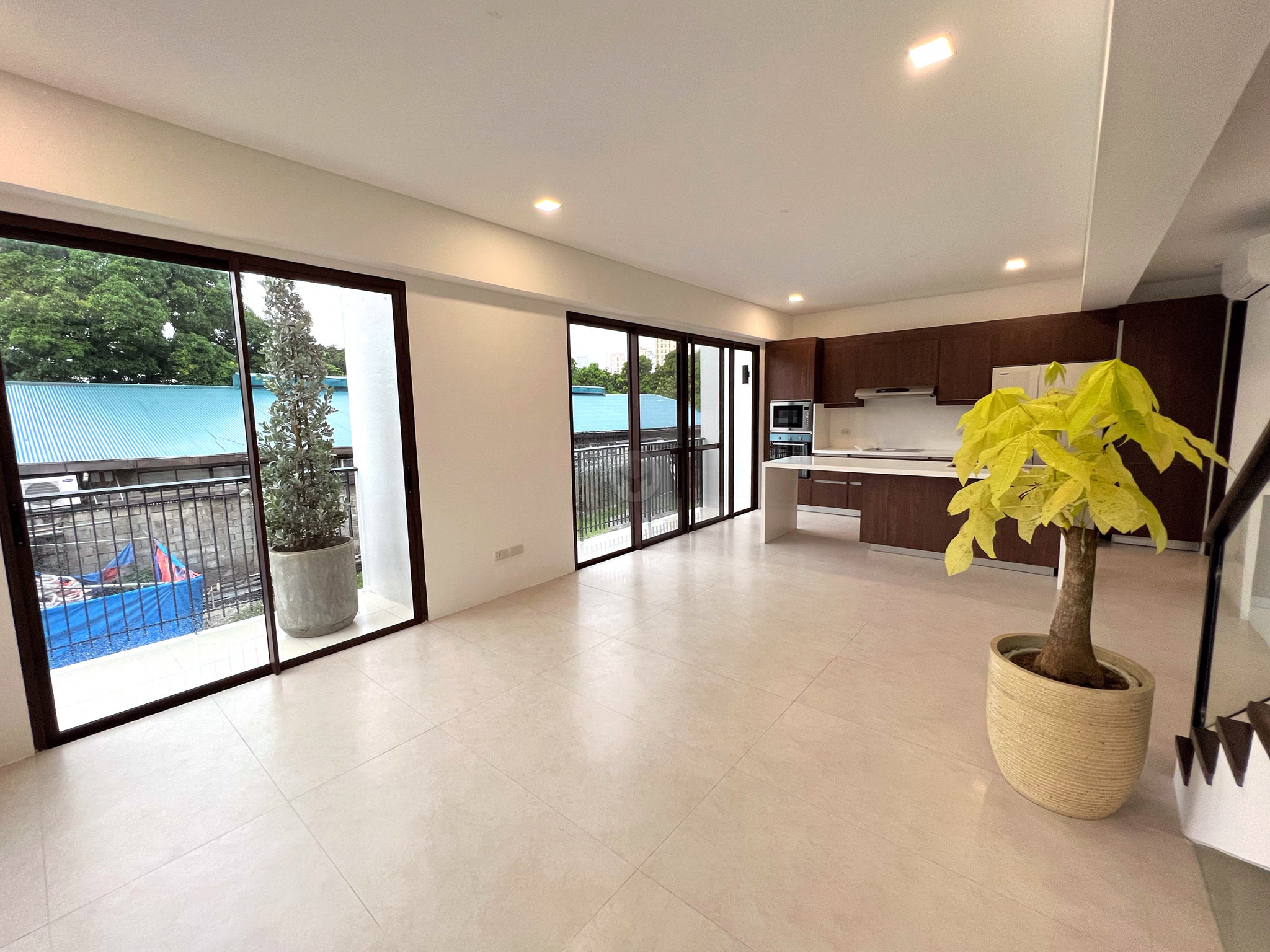 Graceful Brand New Townhouse For Sale In Quezon City photo 4